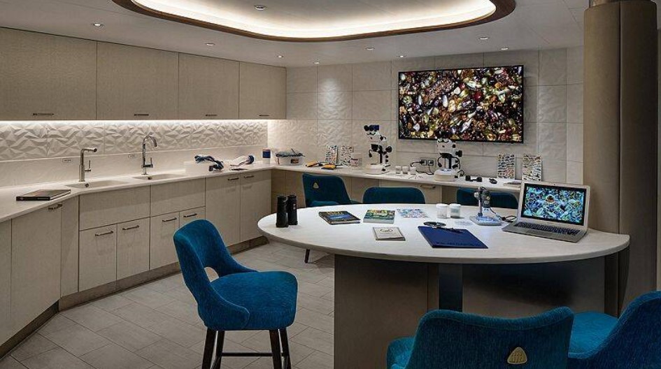 Celebrity Cruises Celebrity Flora The Lab.jpg